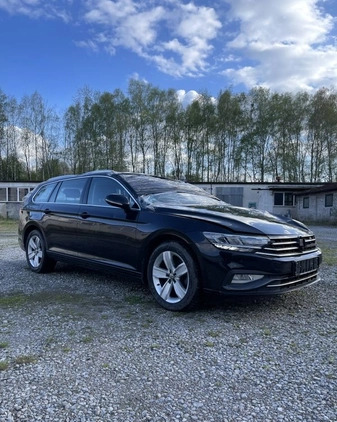 Volkswagen Passat cena 46500 przebieg: 69514, rok produkcji 2019 z Rybnik małe 497